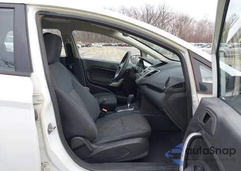 2012 Ford Fiesta Se z USA, uszkodzony, nr VIN 3FADP4BJ6CM165309